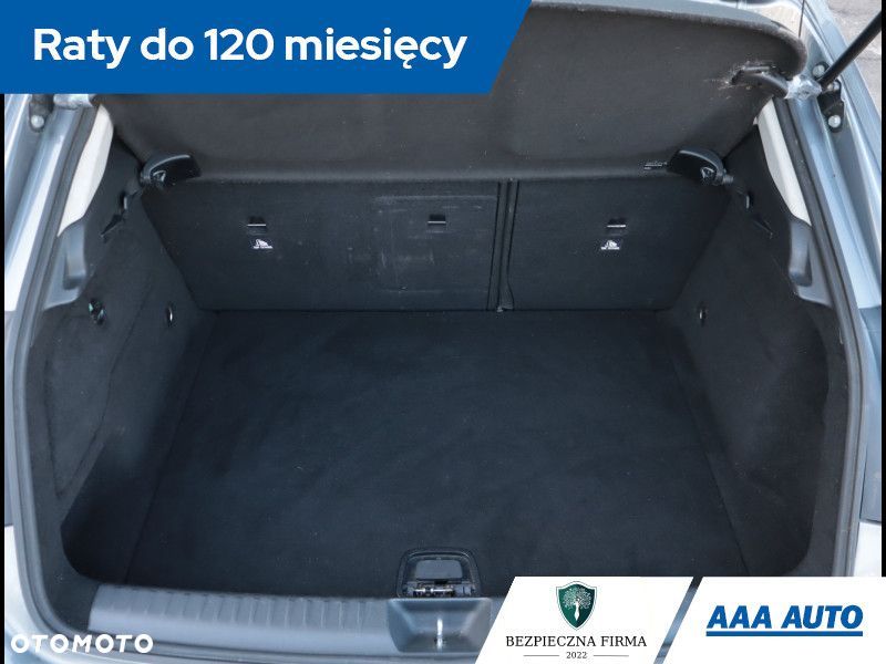 Mercedes-Benz GLA - 16