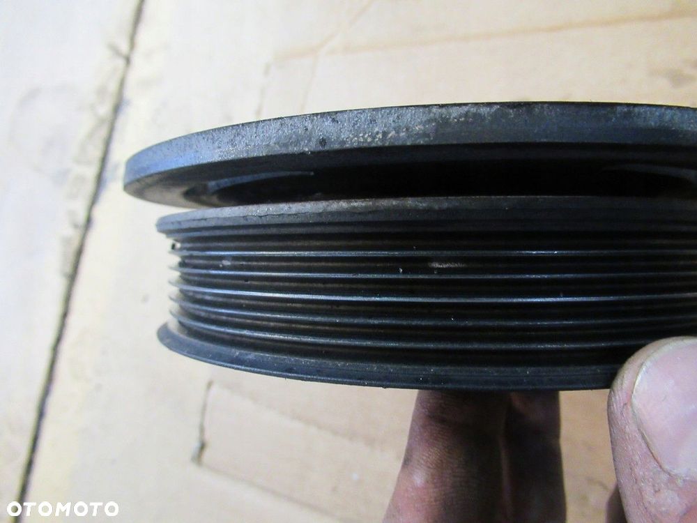 koło pasowe wału trafic vivaro 2.5 dci 6pk - 2