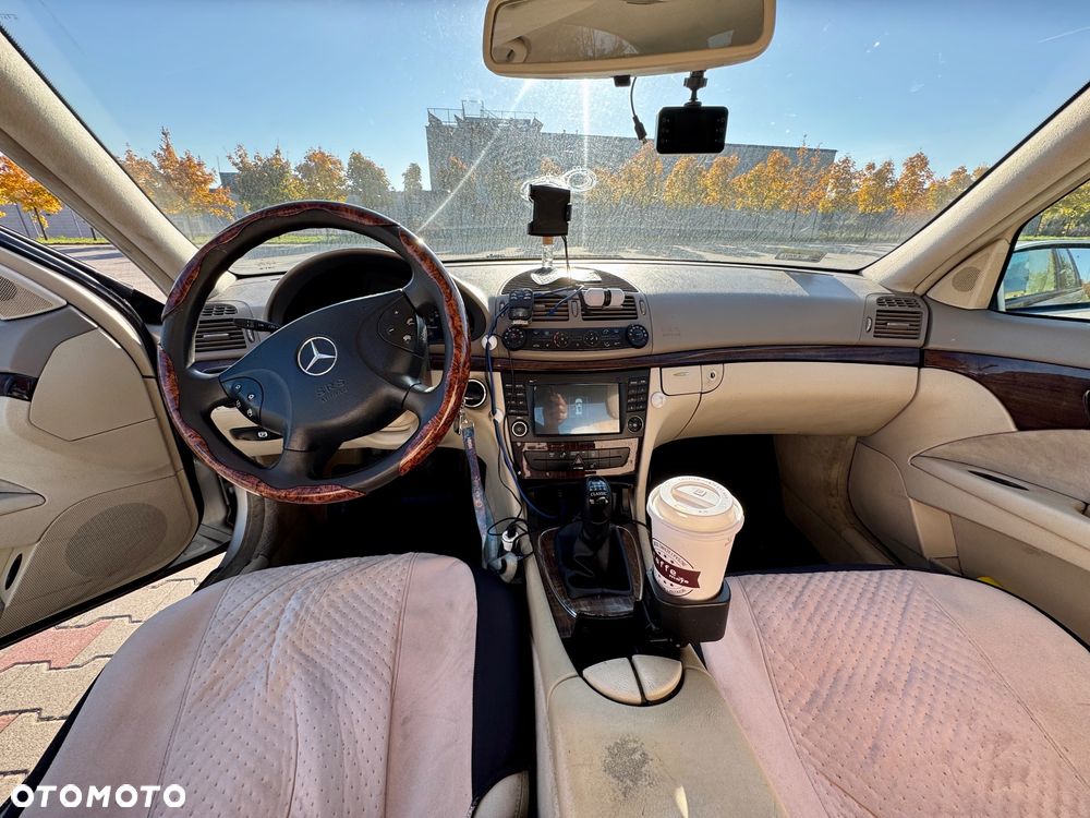 Mercedes-Benz Klasa E 200 Kompressor Classic - 7