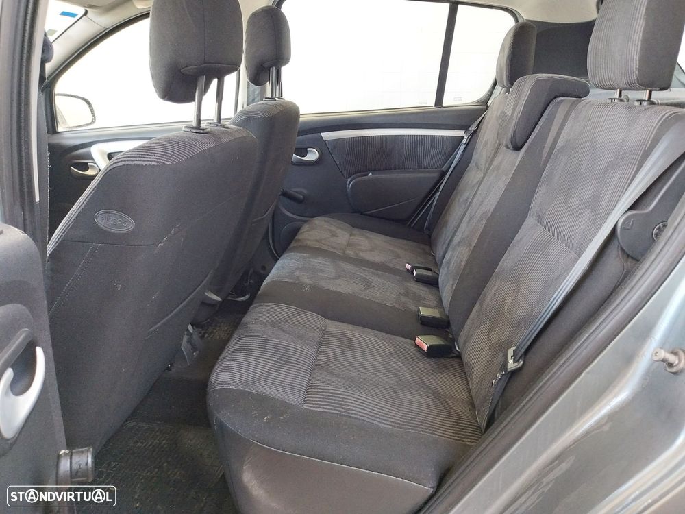 Dacia Sandero 1.4 MPI - 6