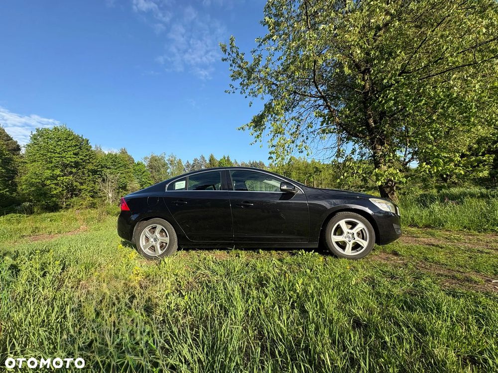 Volvo S60 DRIVe - 2