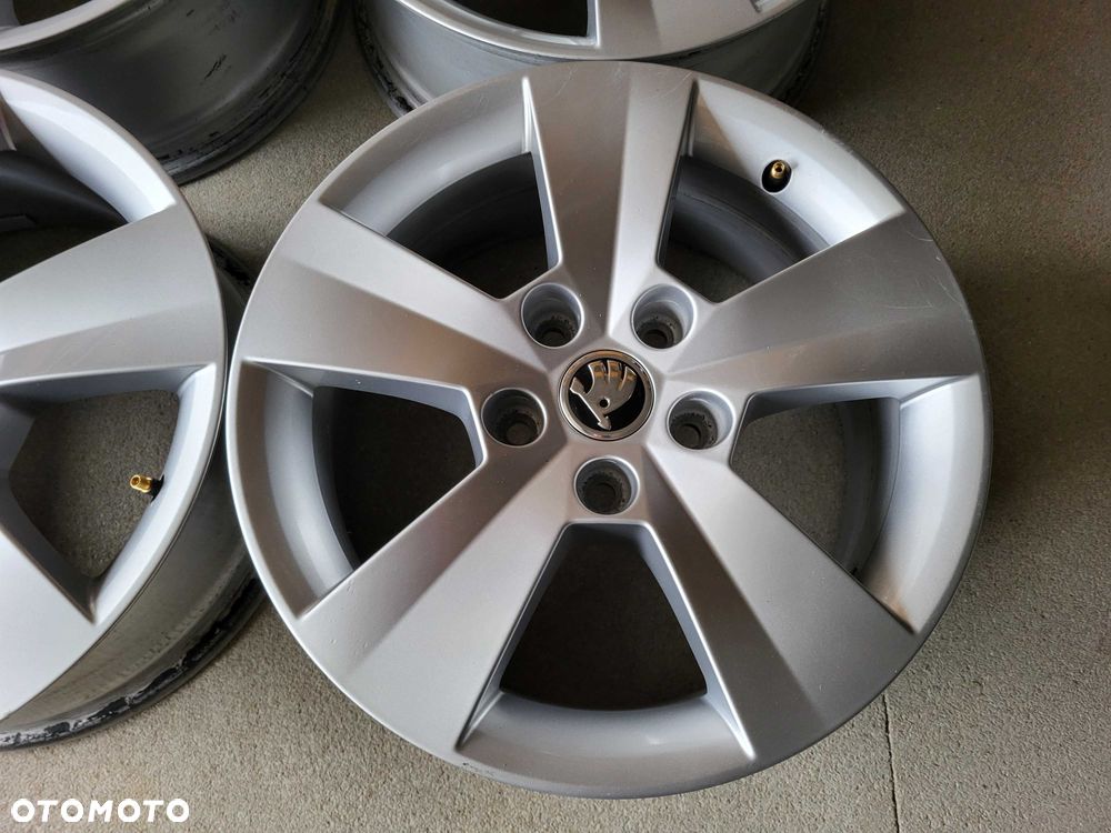 [763] Felgi aluminiowe Oryginal 16 Cali 5x112 Skoda ! ! ET41 - 6