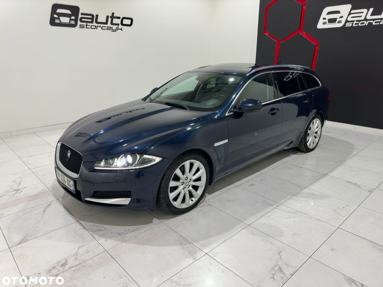 Jaguar XF - 5