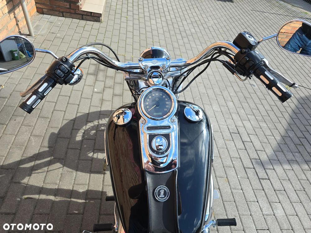 Harley-Davidson Dyna Super Glide - 17