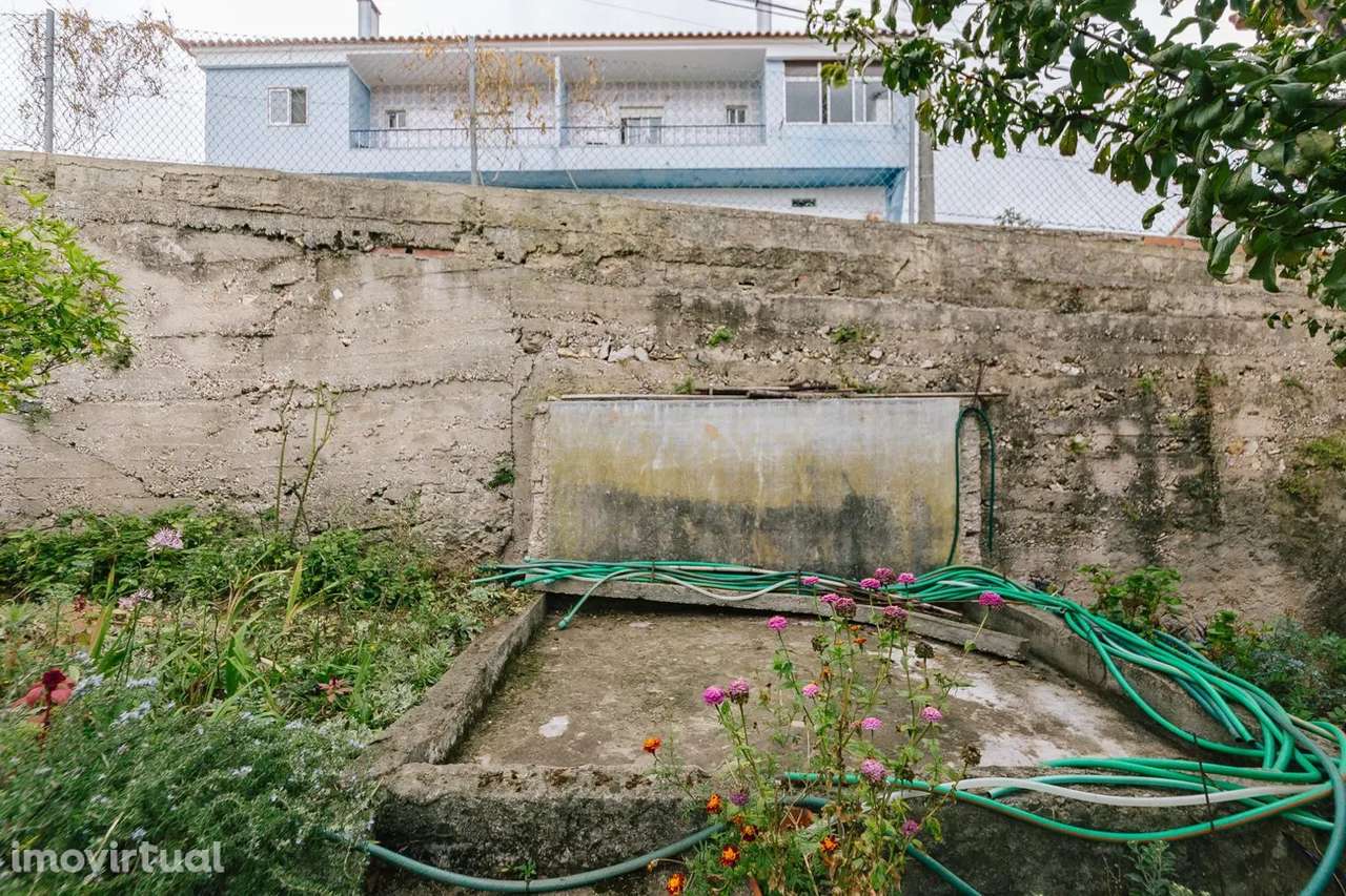 Lote de terreno rústico com uma área de 394m2 e possibilidade de const - Grande imagem: 4/15