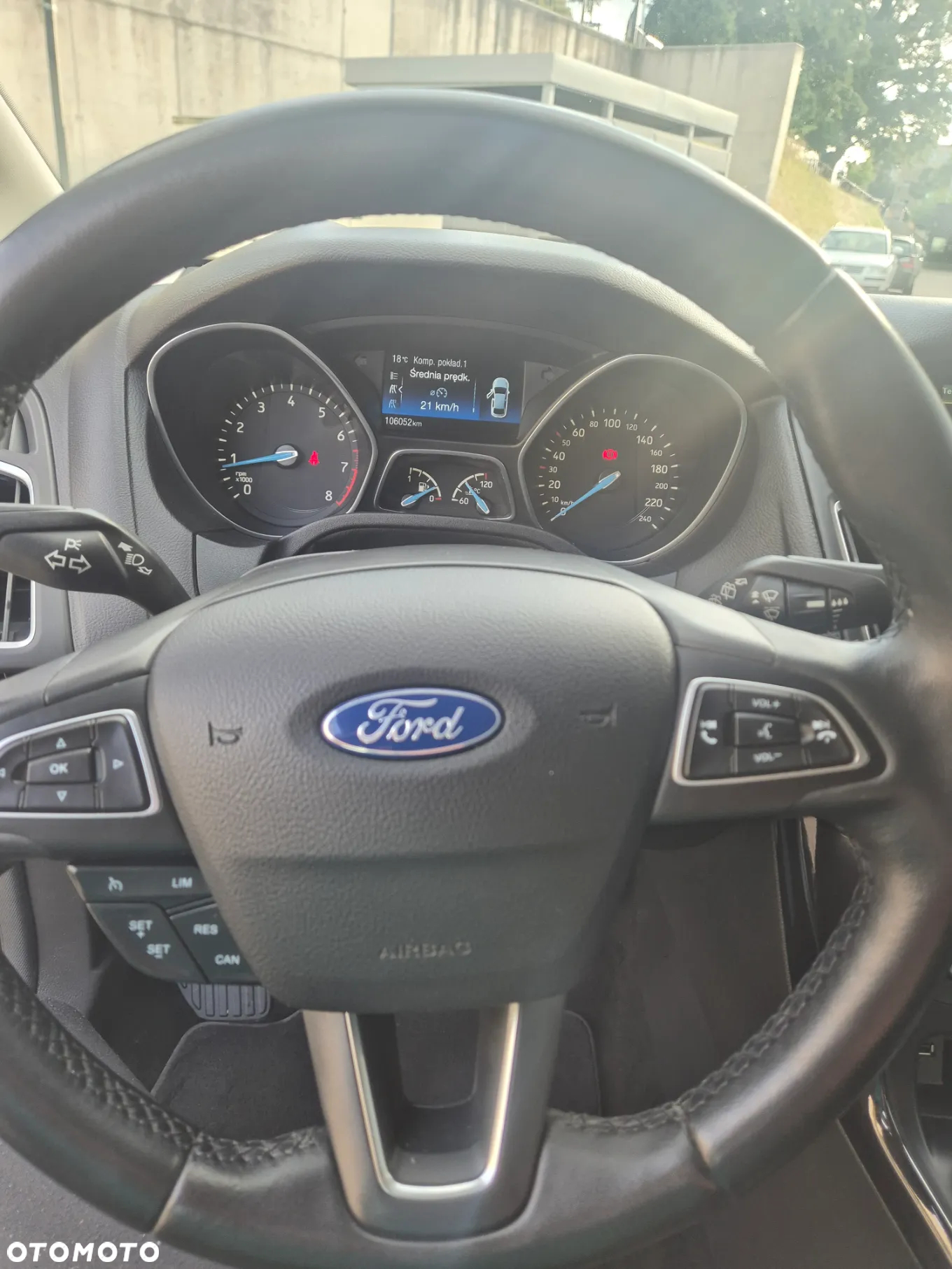 Ford Focus 1.5 EcoBoost SYNC Edition ASS - 14