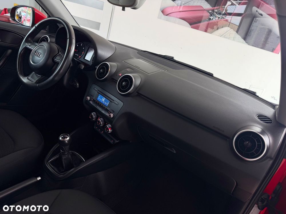 Audi A1 Sportback 1.6 TDI Ambition - 24