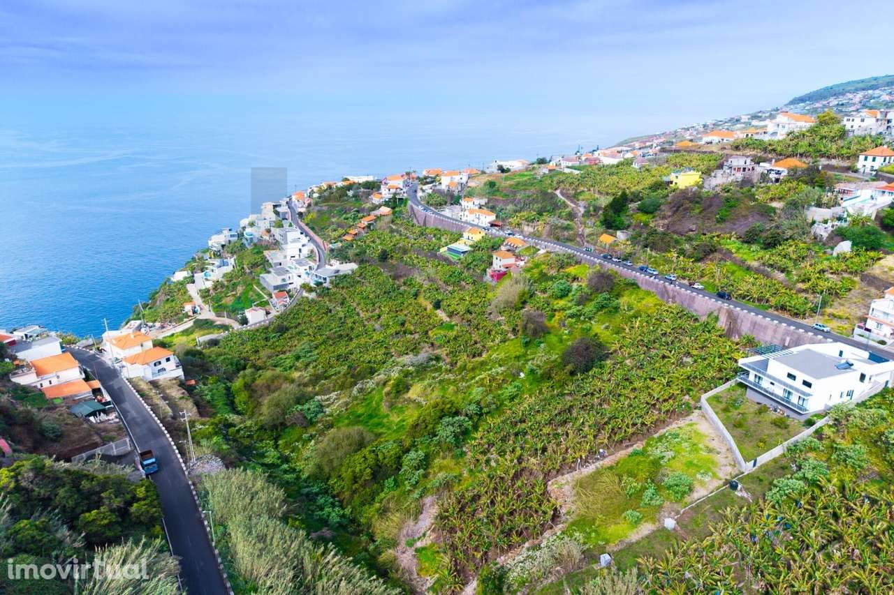 Terreno Exclusivo com 1112 m2 – Vista Mar e Localização Premium no Lom - Grande imagem: 3/25