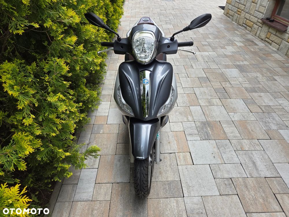 Piaggio Medley - 7