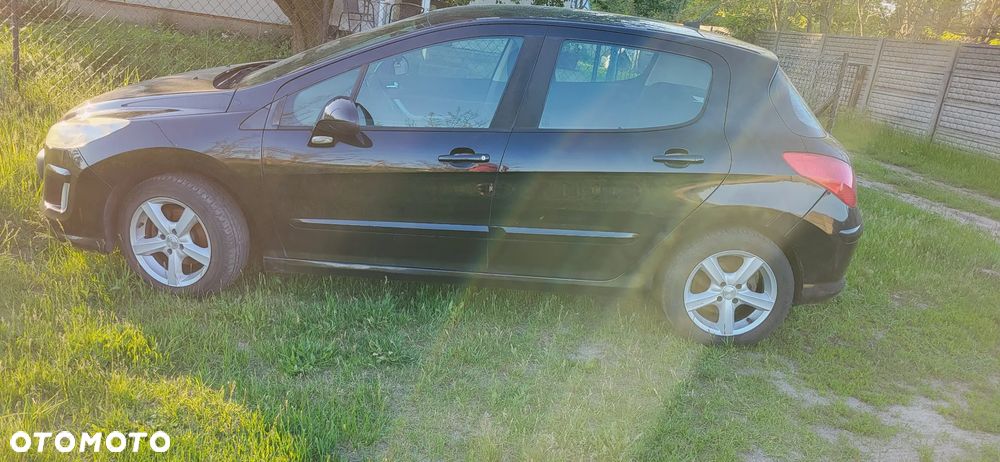 Peugeot 308 1.6 HDi Trendy - 1