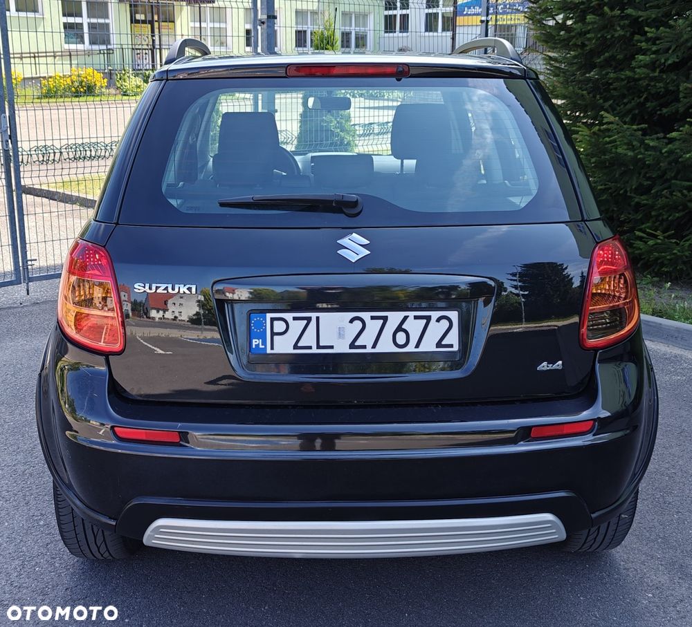 Suzuki SX4 - 4