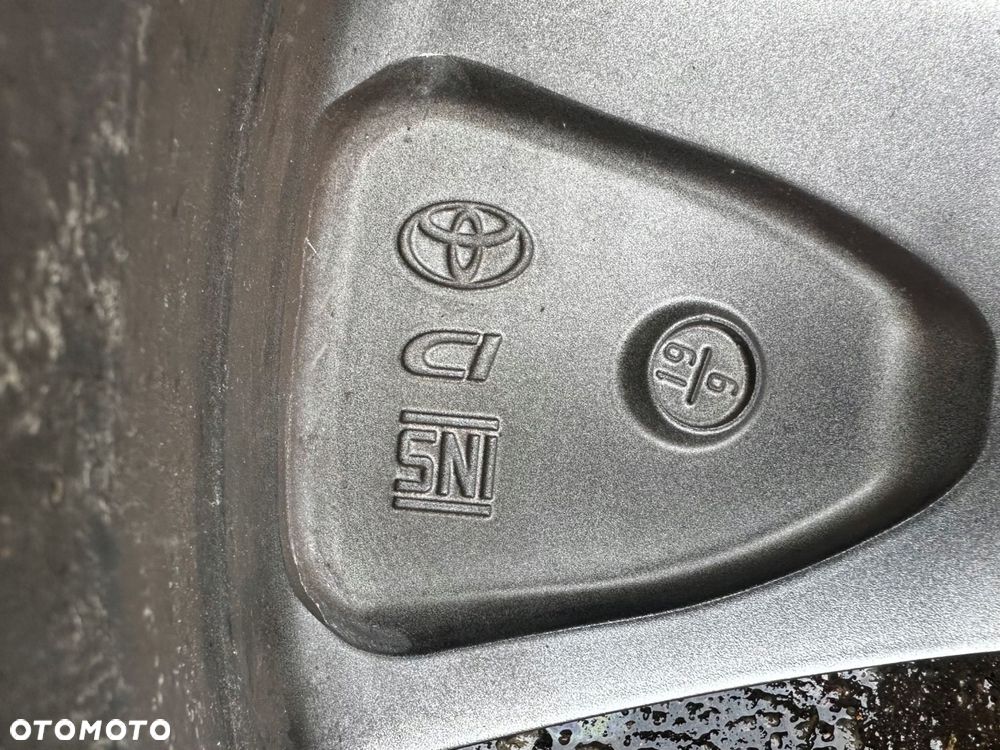felga aluminiowa toyota oe 002119/2018 7.0" x 18" 5x114.3 et 35 - 9