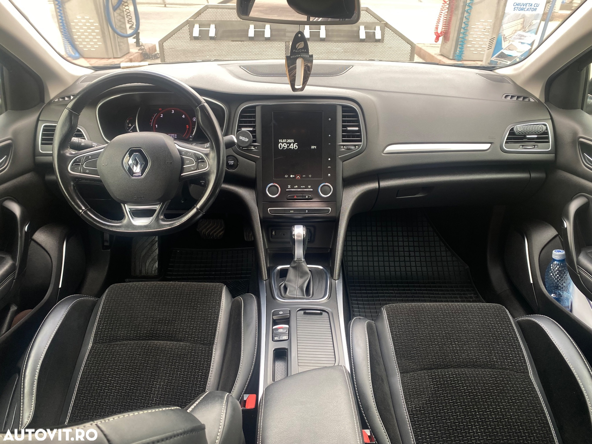 Renault Megane BLUE dCi EDC Intens - 17