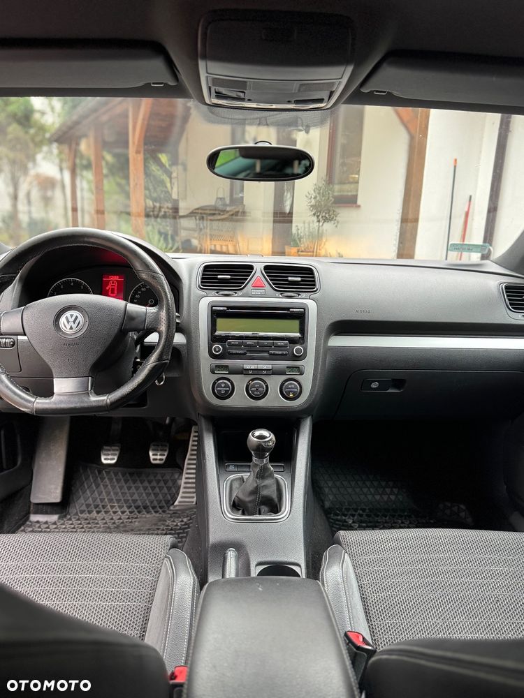 Volkswagen Scirocco - 8