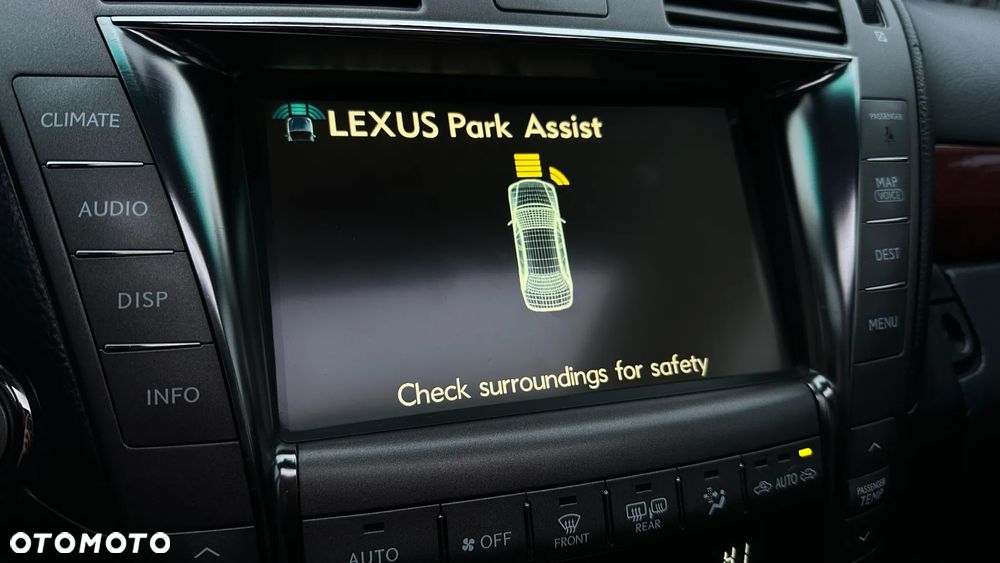 Lexus LS 460 Elegance - 24