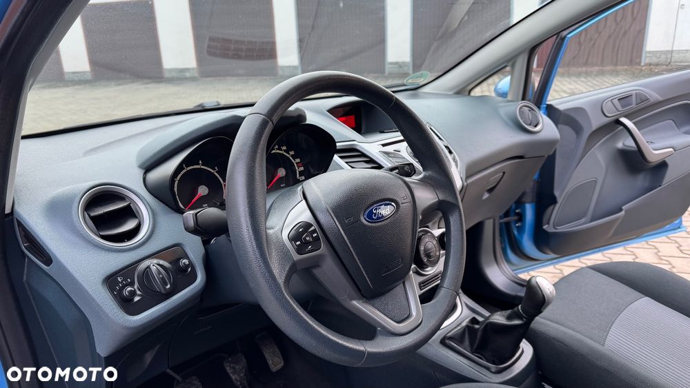 Ford Fiesta 1.25 SYNC Edition - 24