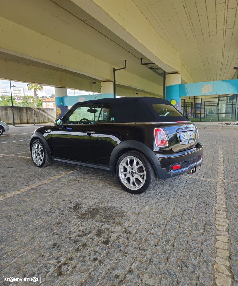MINI Cabrio Cooper S - 18
