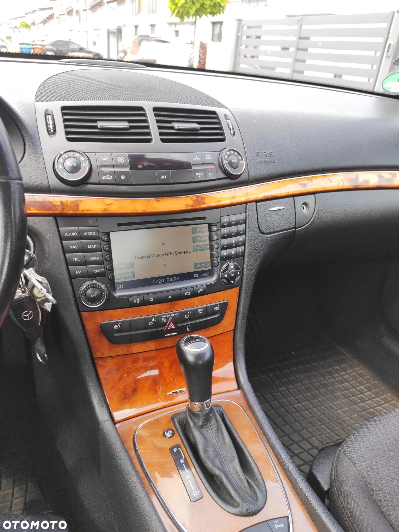 Mercedes-Benz Klasa E 280 4-Matic Elegance - 25