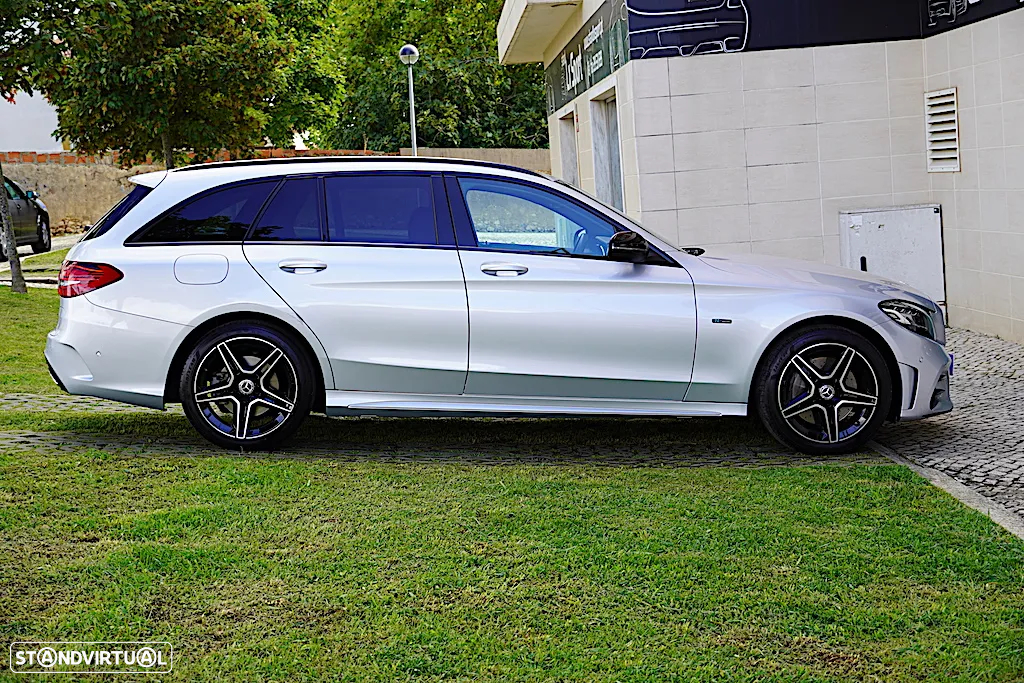 Mercedes-Benz C 300 de AMG Line - 10