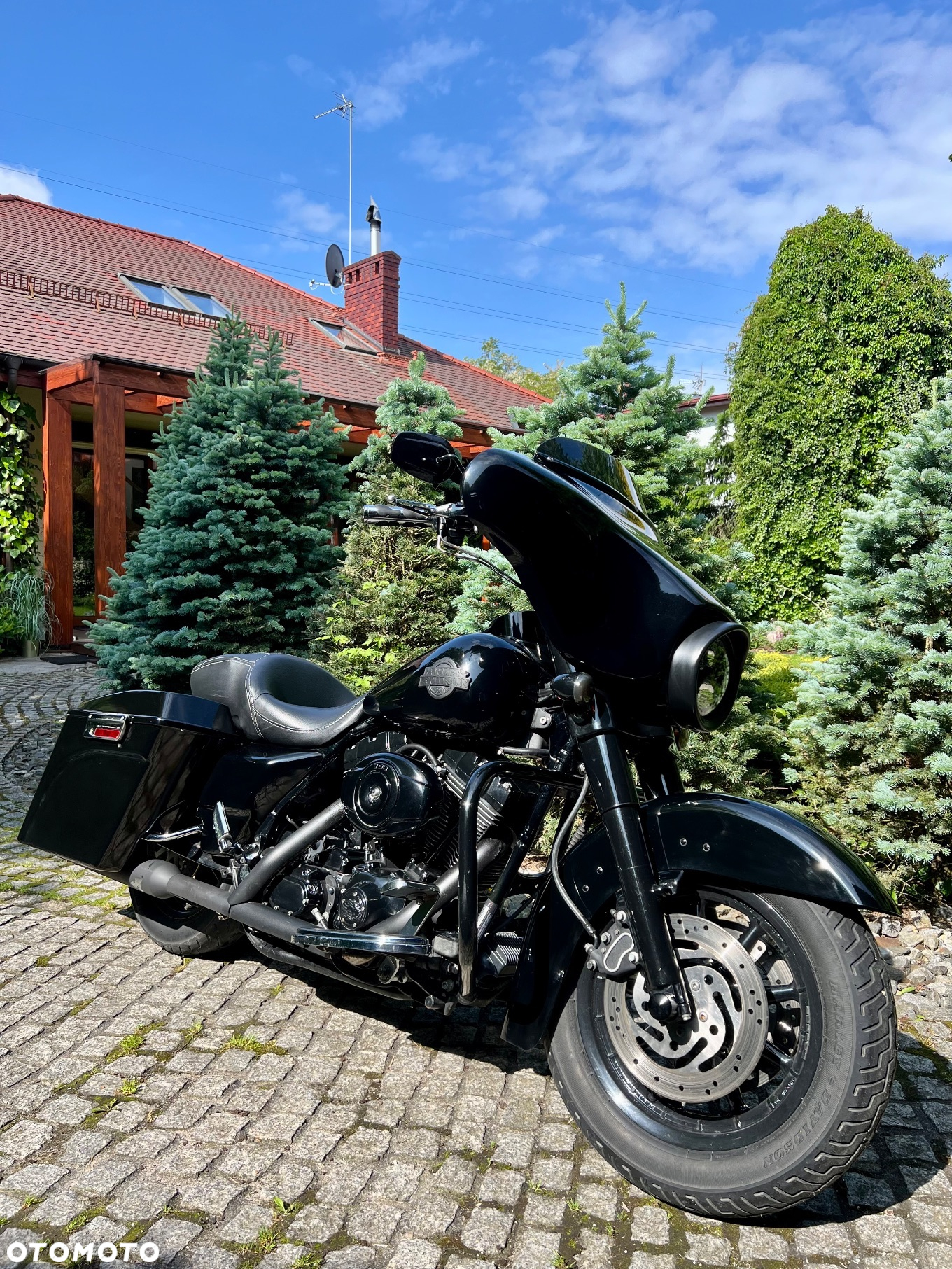 Harley-Davidson FLHT Electra Glide Standard - 3
