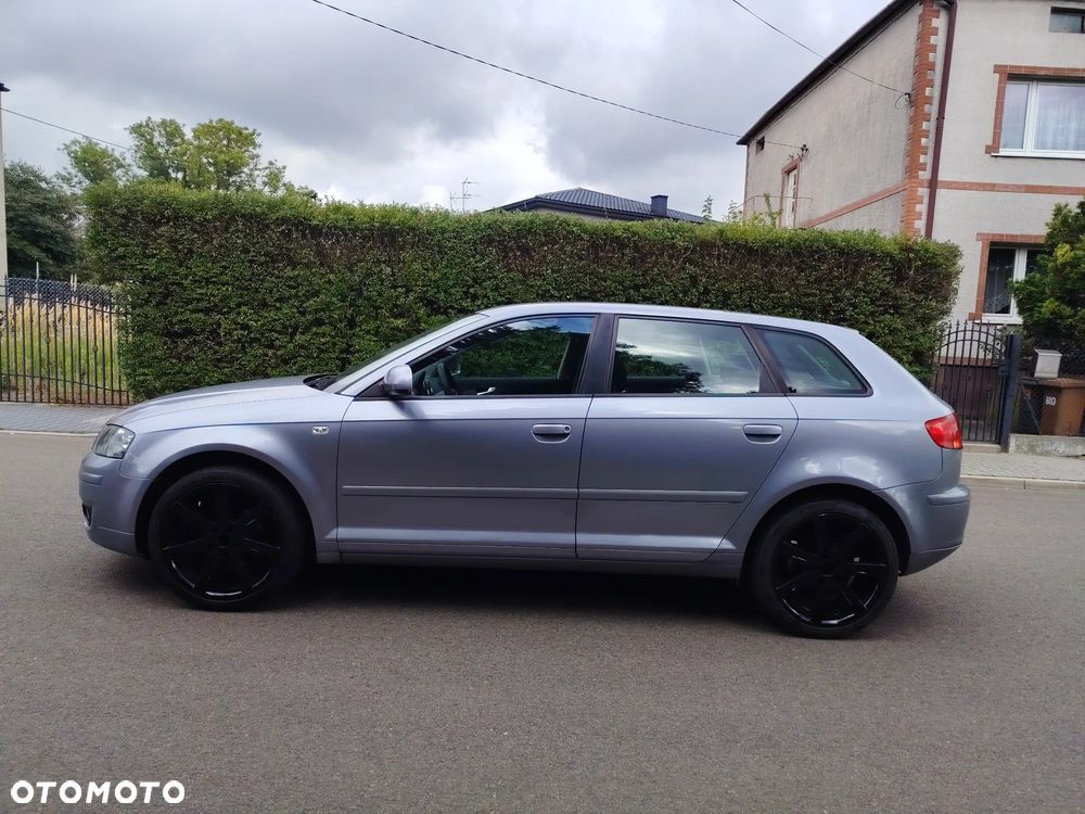 Audi A3 Sportback - 7