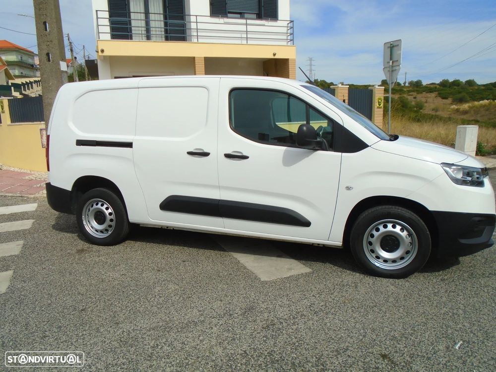 Toyota Proace City-LONGA-L2-H2- NACIONAL-IVA DEDUTIVEL- Ecrân -CX 6 V - 44