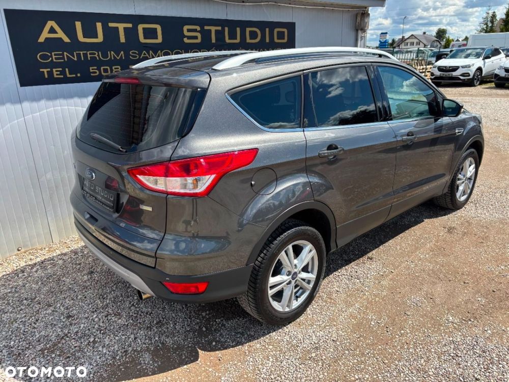 Ford Kuga 1.5 EcoBoost 2x4 Titanium - 37