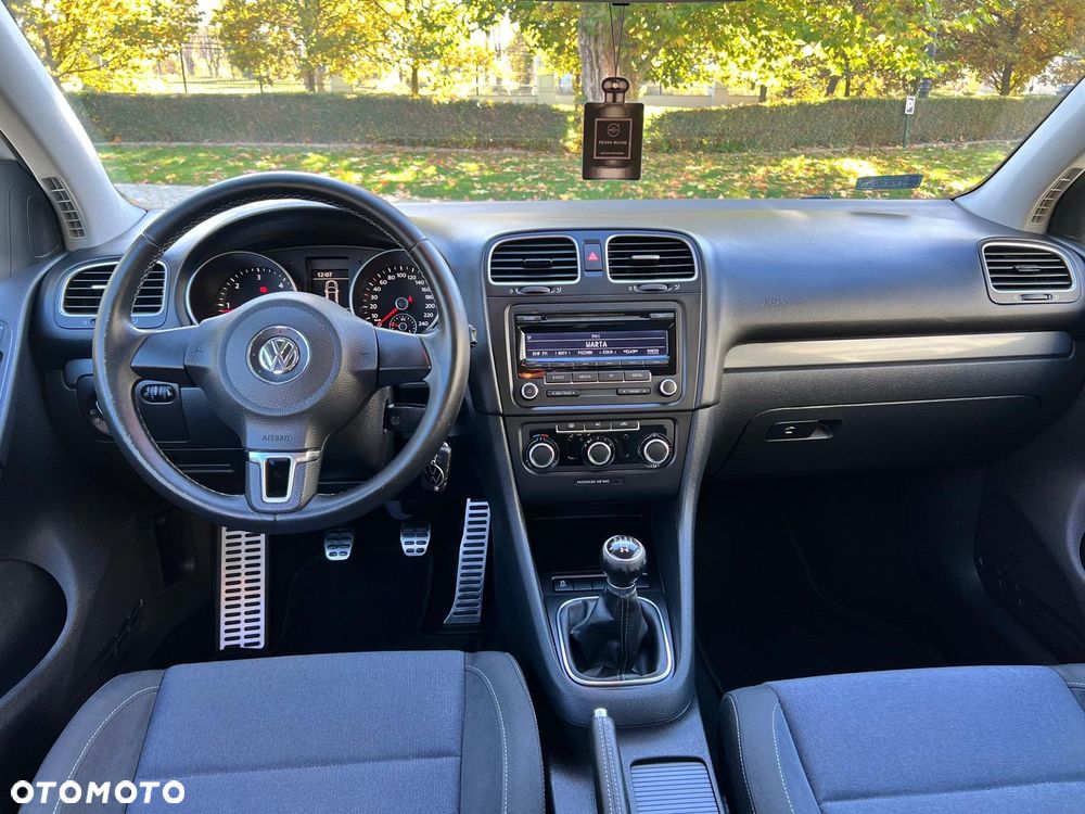 Volkswagen Golf - 17
