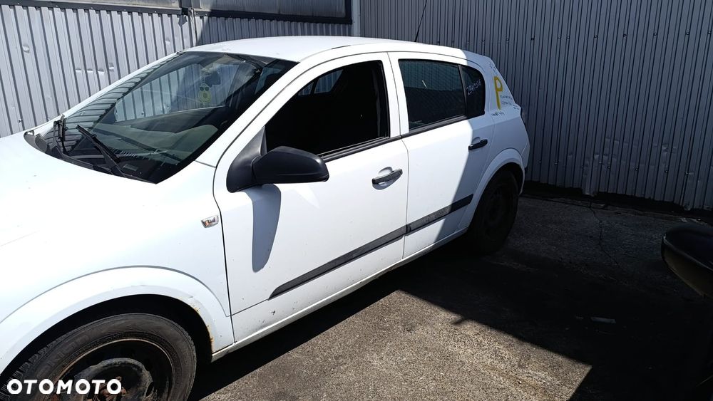 36290 Opel Astra H 2006 rok model od 04-06 silnik 1.7 CDTI Z17DTL skrzynia F17 lakier Y474 - 2