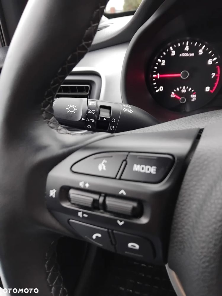 Kia Stonic 1.2 M - 12