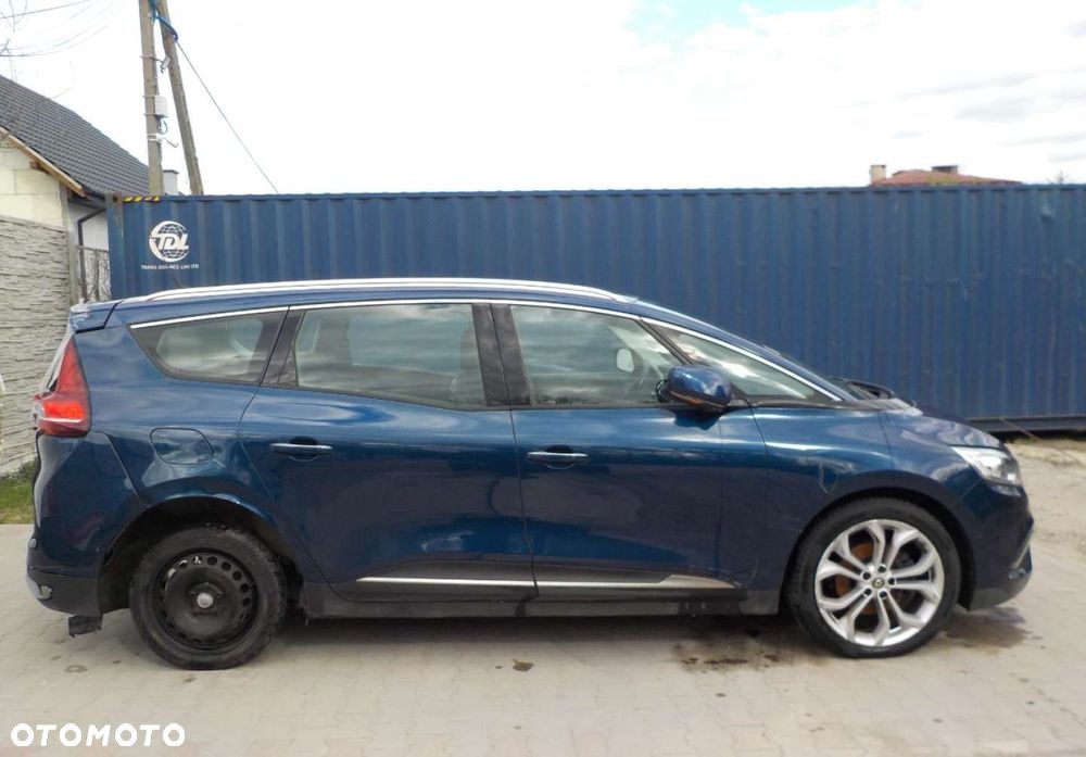 Renault Grand Scenic - 14