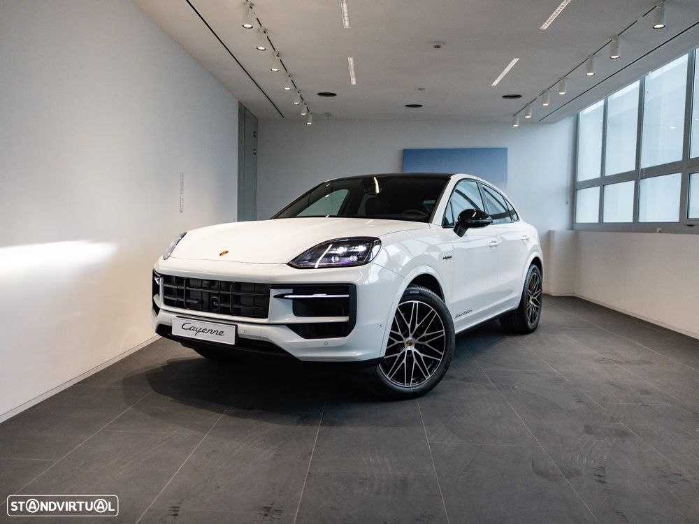 Porsche Cayenne Coupé E-Hybrid Black Edition - 1
