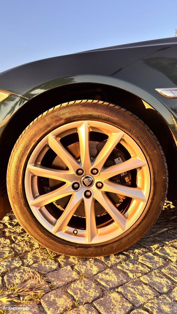 Jaguar XJ 3.0 D V6 Premium Luxury - 33