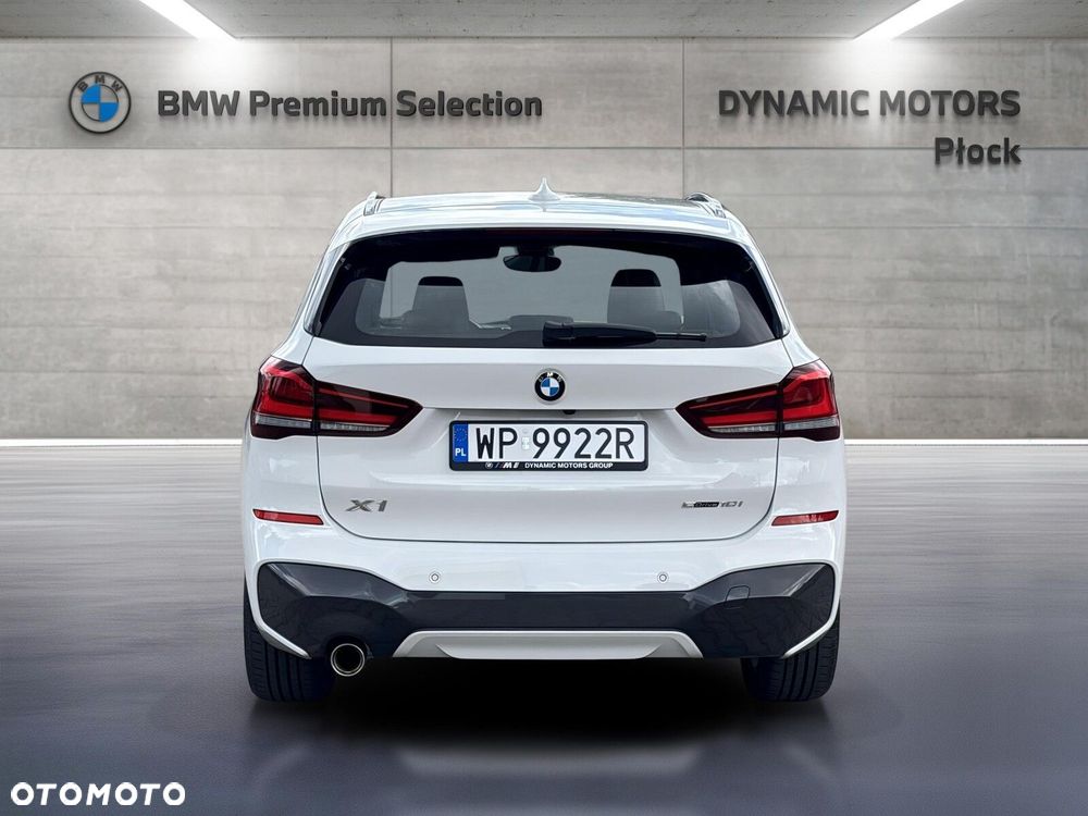 BMW X1 sDrive18i M Sport - 5