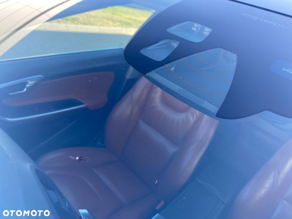 Volvo V60 - 19