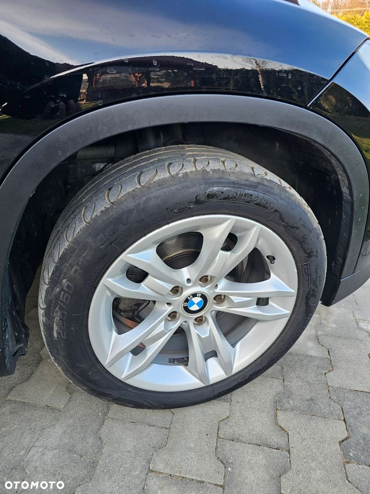 BMW X1 xDrive18d xLine - 13