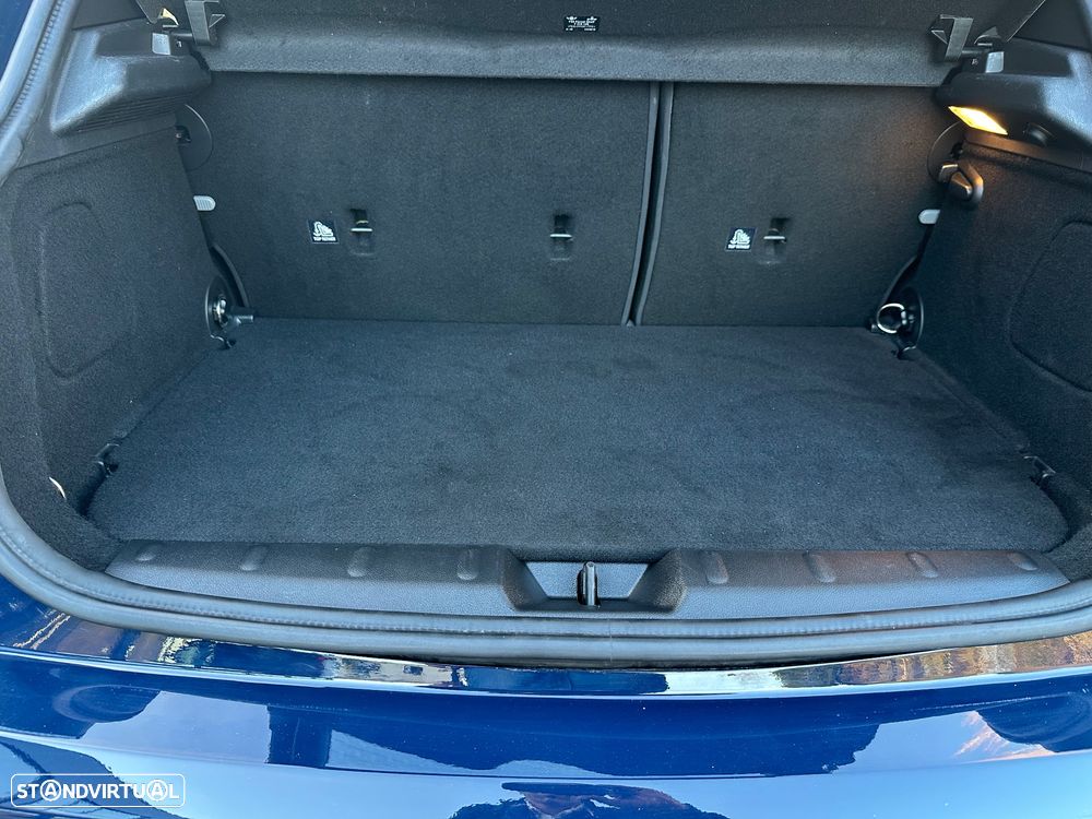 MINI 5 Portas Cooper Aut. - 18