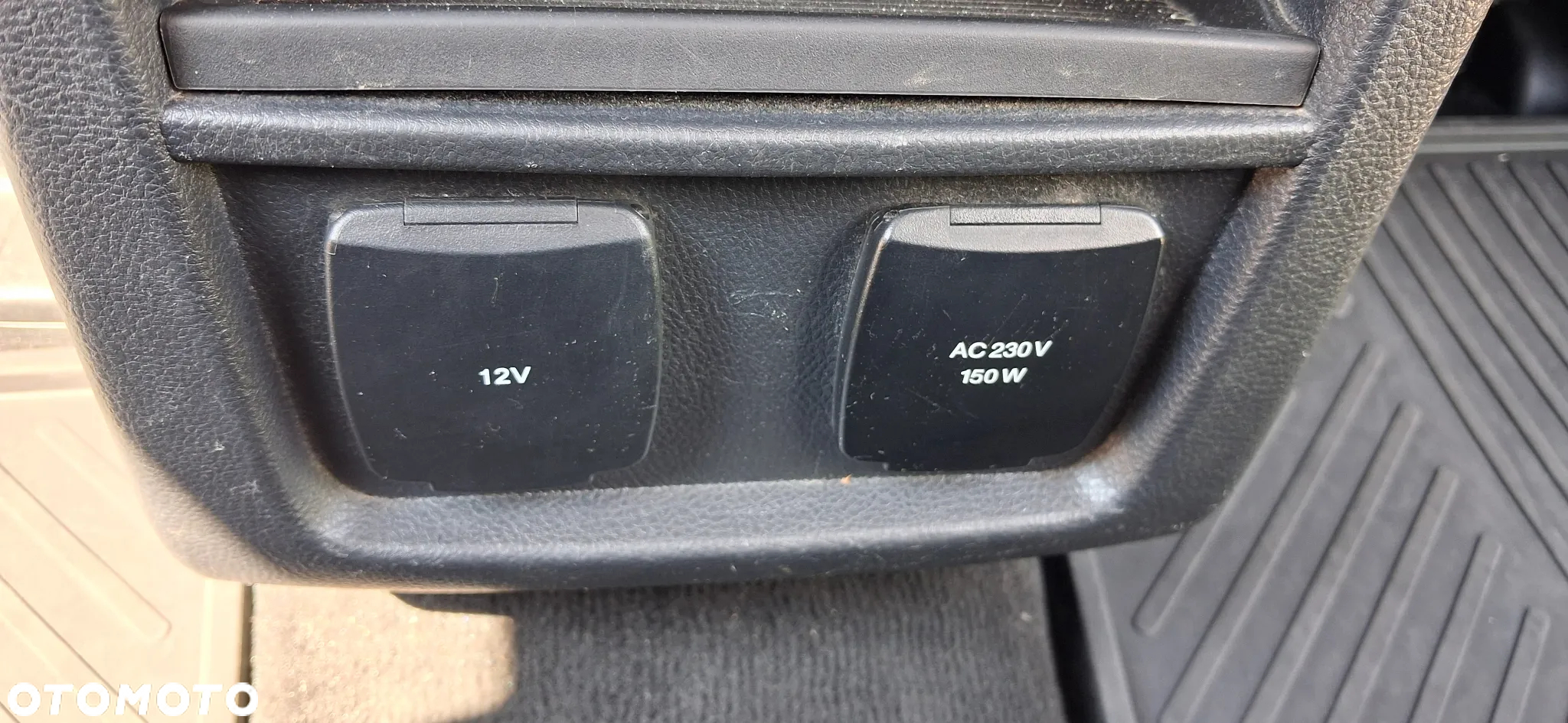 Ford S-Max 2.0 EcoBlue Titanium - 11