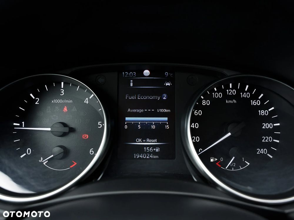 Nissan Qashqai 1.5 dCi N-Connecta - 35