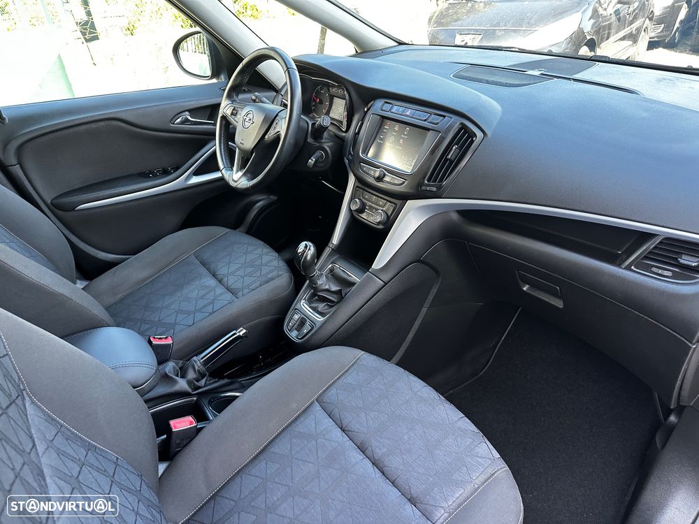 Opel Zafira 1.6 CDTi 120 Anos S/S - 23