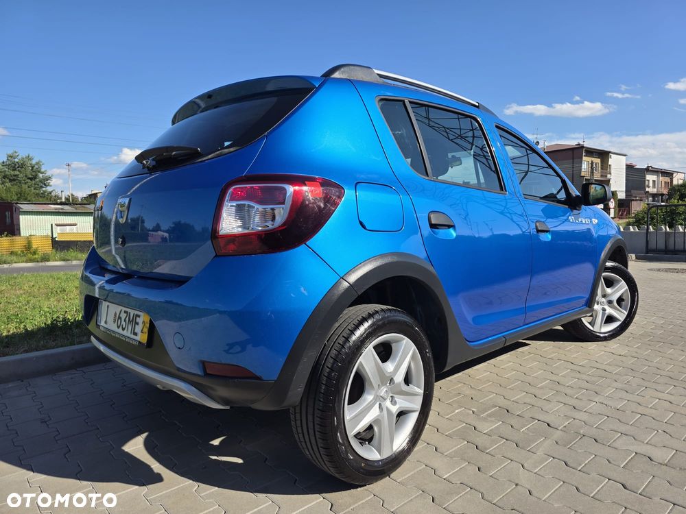 Dacia Sandero Stepway TCe 90 (S&S) Celebration - 3