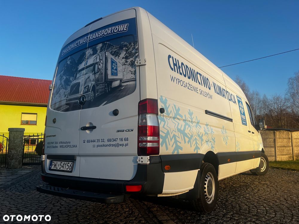 Mercedes-Benz Sprinter - 15