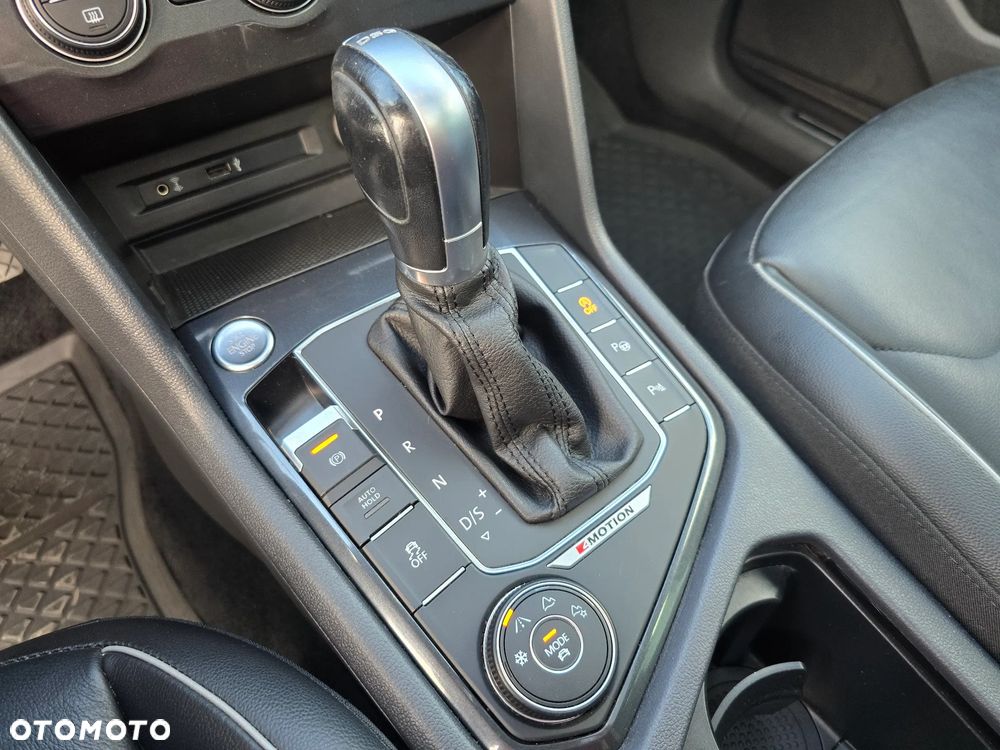 Volkswagen Tiguan 2.0 TDI SCR 4MOTION (BlueMotion Techn.) DSG Highline - 20