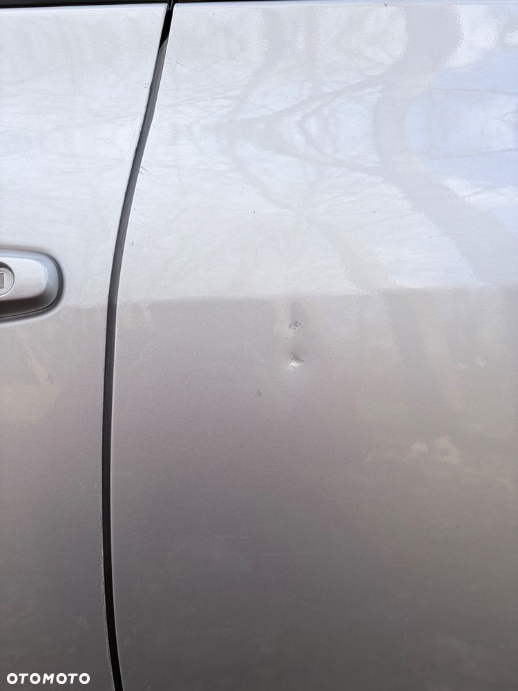 Toyota Auris 1.8 HSD Luna - 18