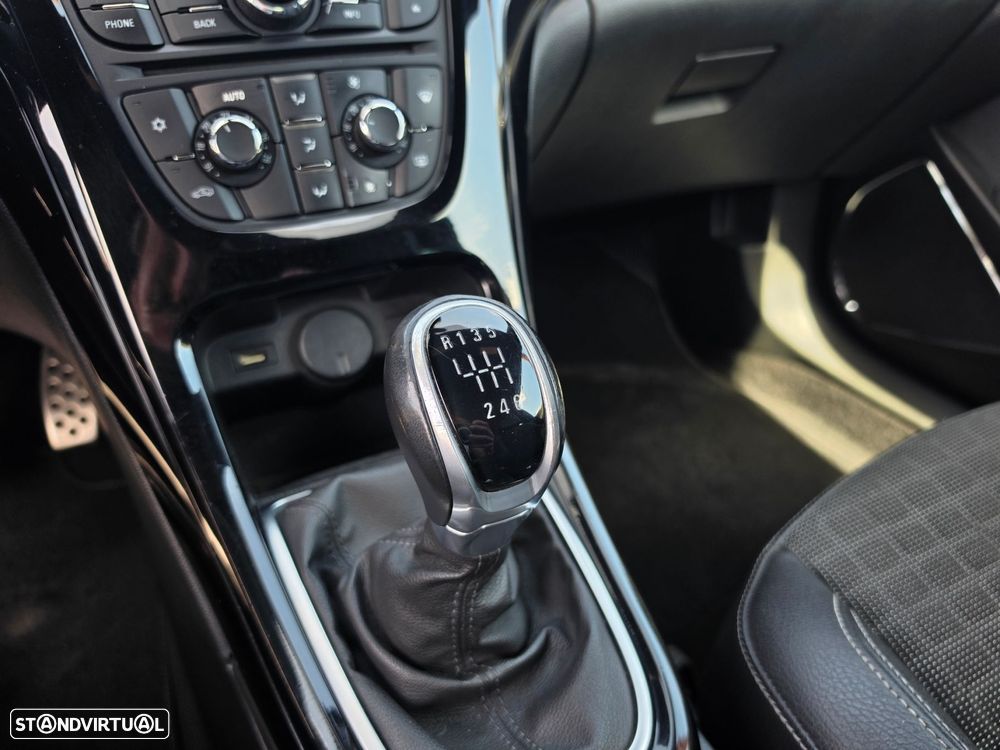 Opel Astra GTC 1.6 CDTi S/S - 19