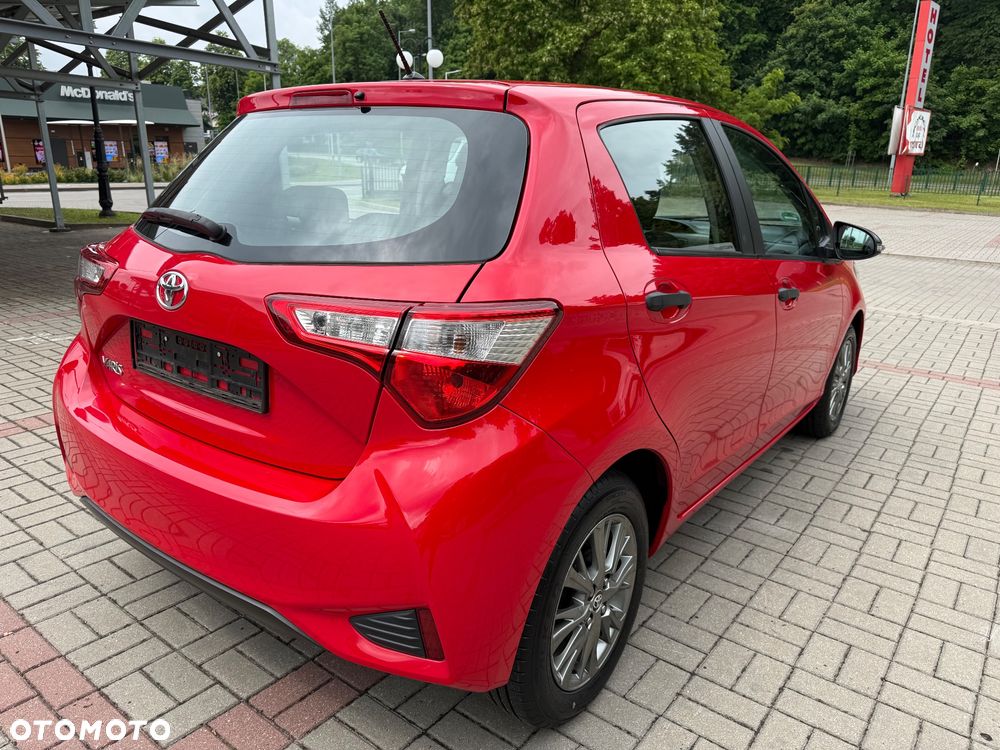 Toyota Yaris 1.0 VVT-i Cool - 4