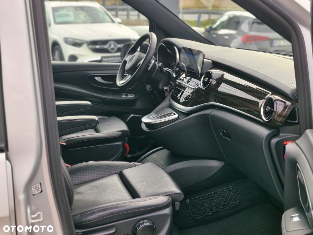 Mercedes-Benz Klasa V 2022