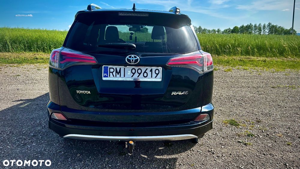 Toyota RAV4 2.0 D-4D Premium 4x2 - 5
