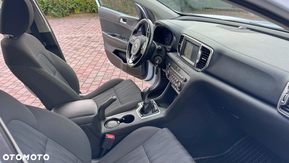 Kia Sportage 1.6 GDI 2WD Vision - 38