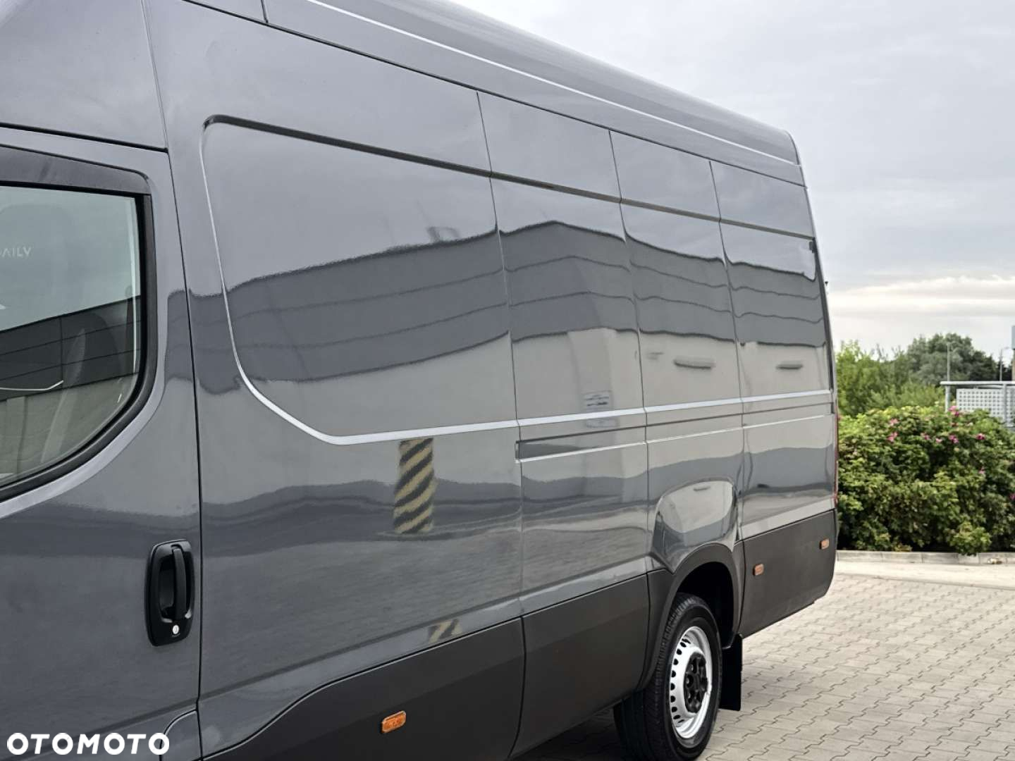 Iveco Daily - 12